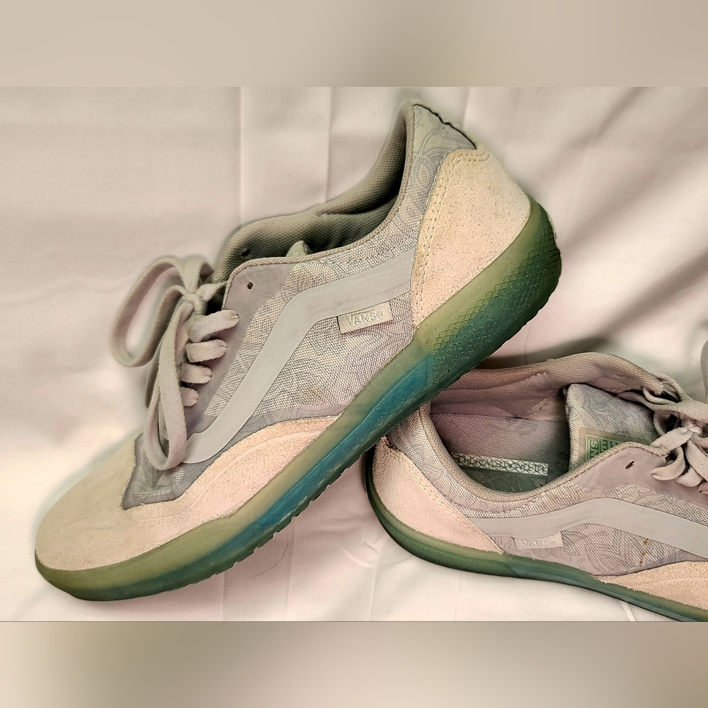 Men's Van's Ave Pro Beatrice Damond Bonejade size 8 ultimate waffle